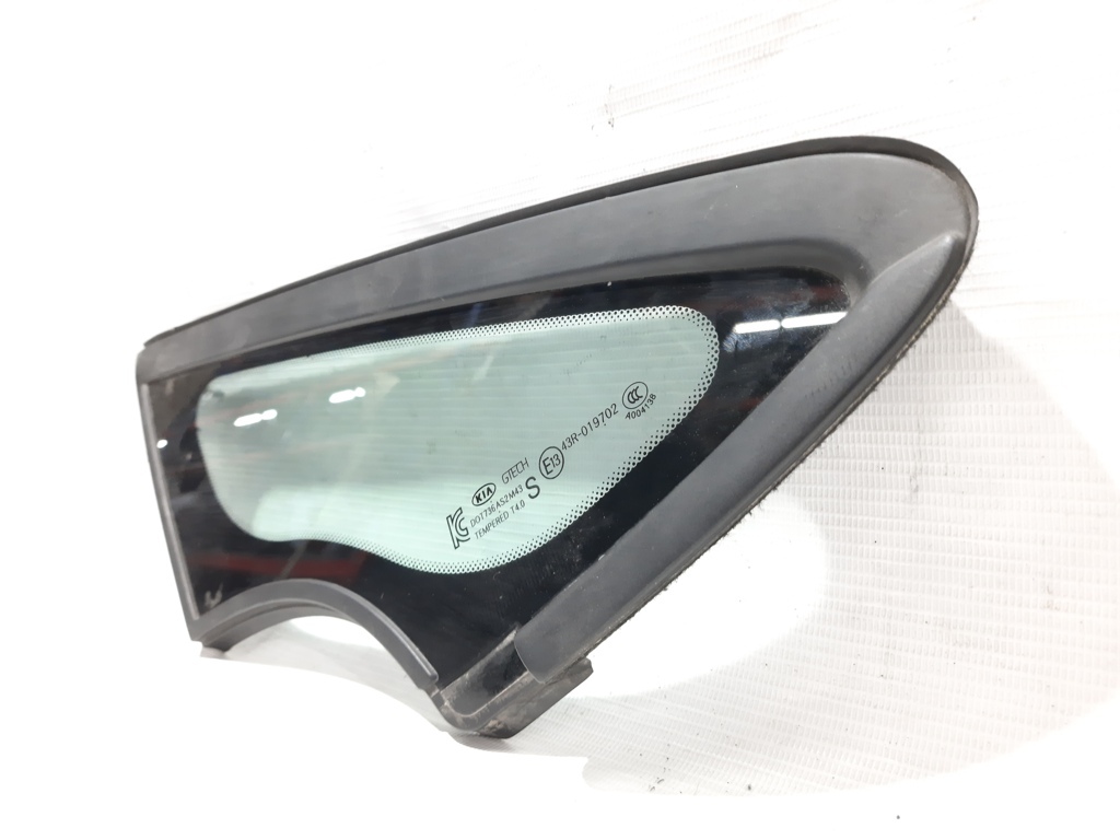 Forte Форточка стойки передней правая Kia Forte 2014-2018 86190A7020 Kia Forte 3