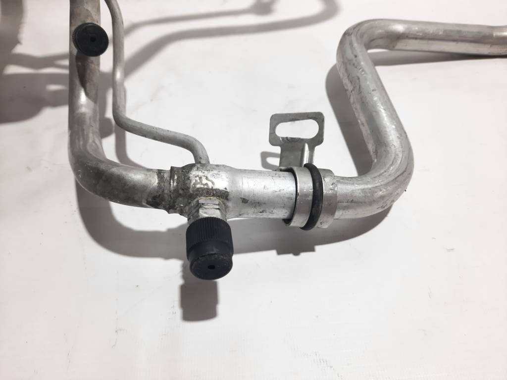 Ats Трубка кондиціонера Cadillac ATS 2013-2017 23369751 Cadillac ATS 7