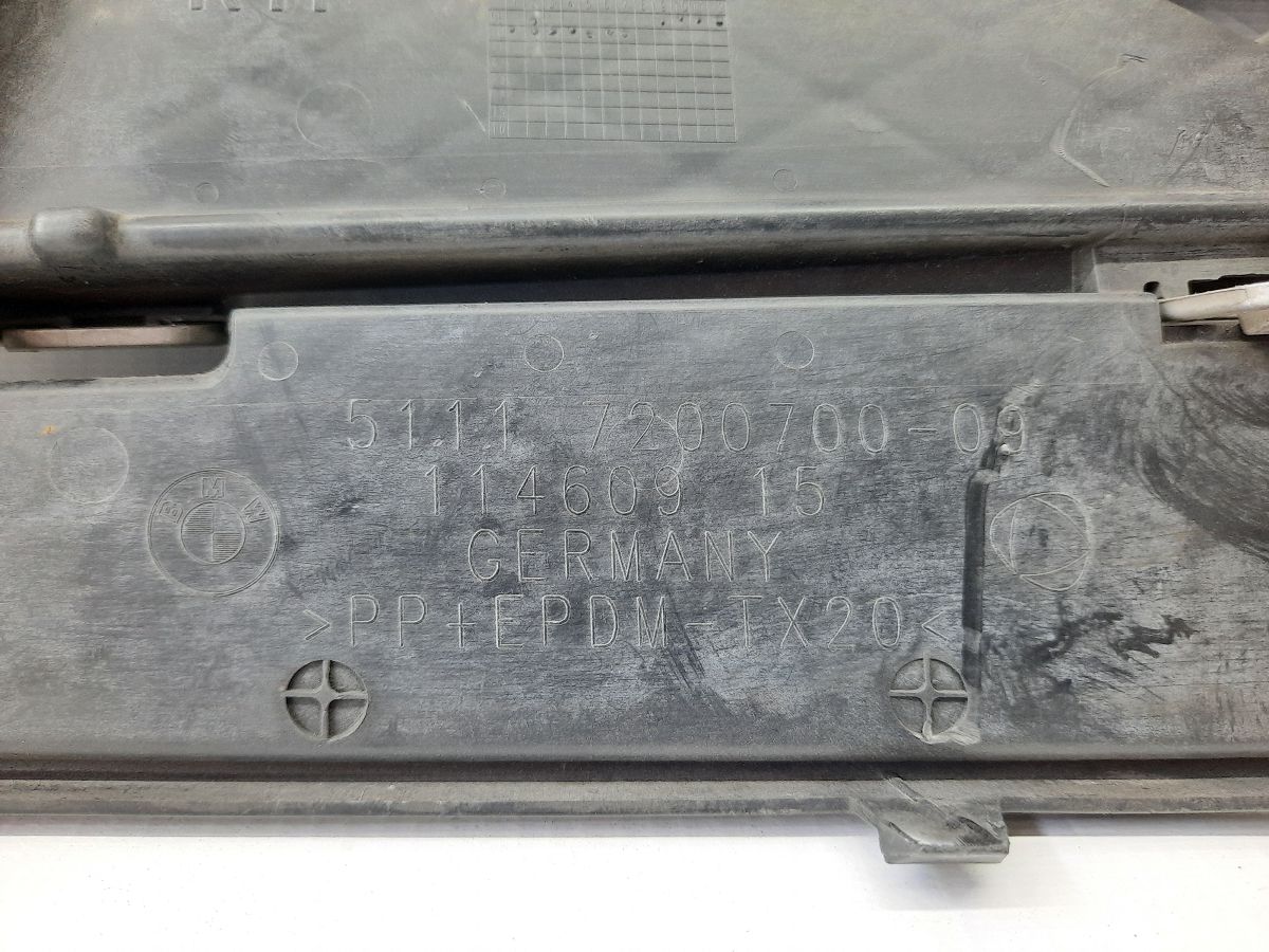 5 series Решетка бампера нижняя правая BMW 5 series 2011-2013 51117200698 BMW 5 series 6