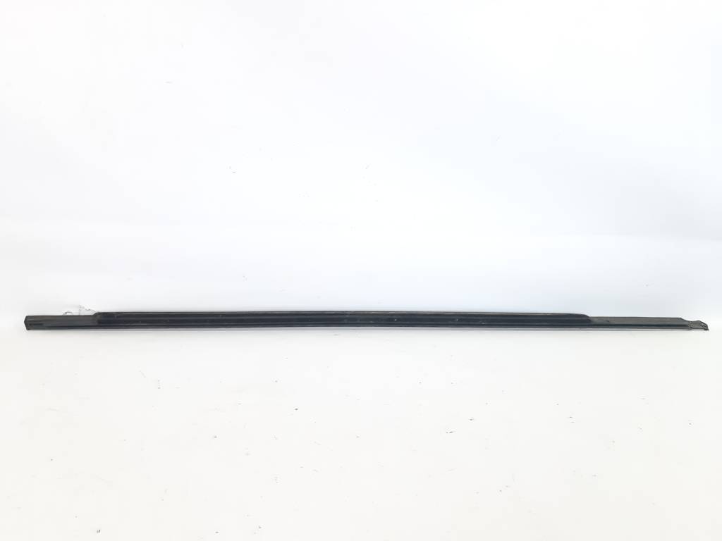 Malibu Молдинг ущільнювач скла зовнішніх дверей передніх лівих Chevrolet Malibu 2013-2016 23387843 Chevrolet Malibu 10