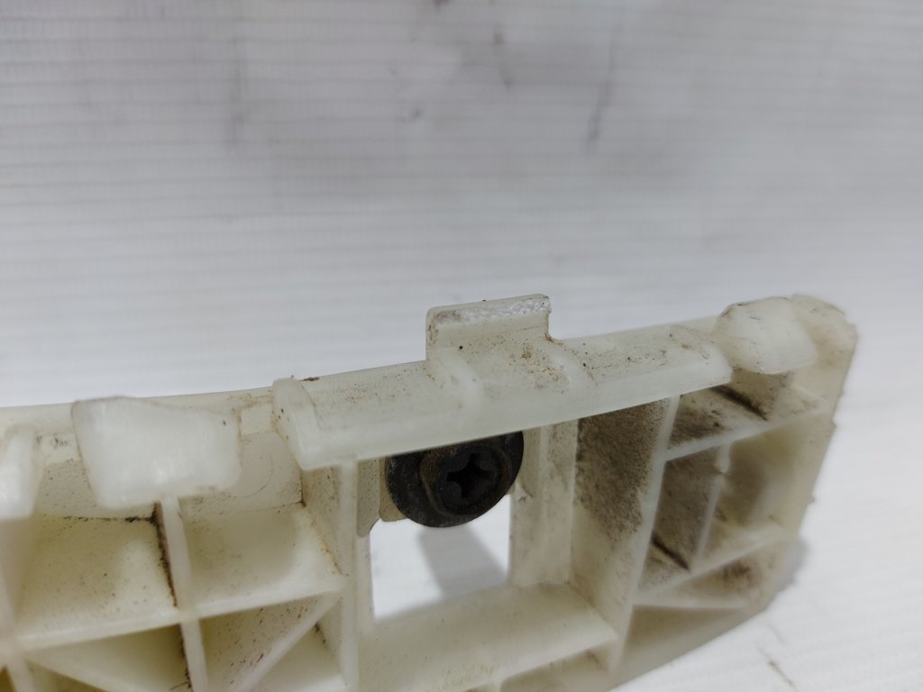 Soul Крепление бампера заднего правое Kia Soul 2014-2019 86654B2000 Kia Soul 6