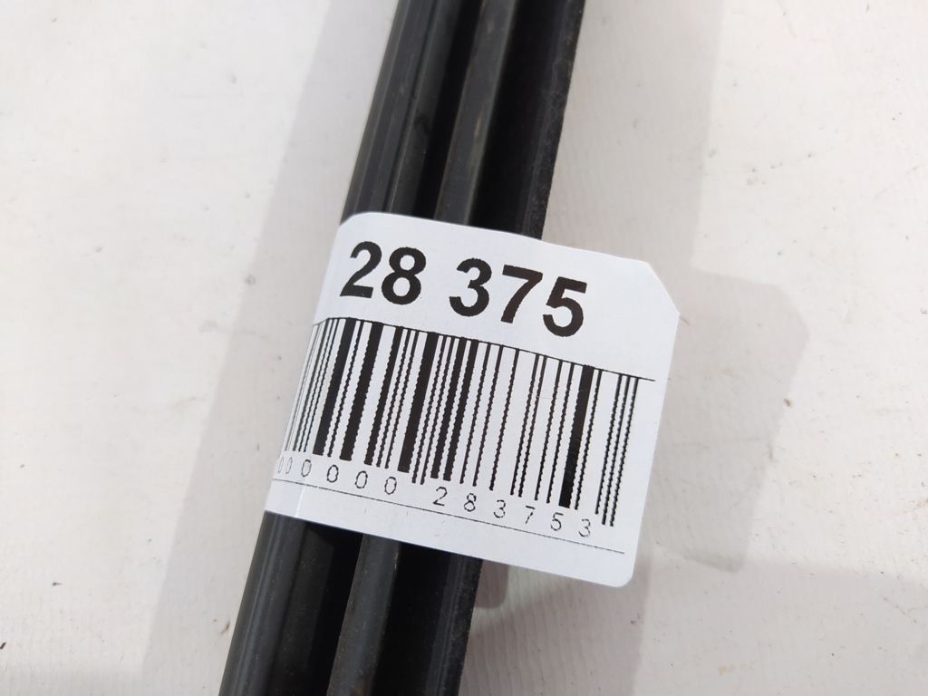 Compass Ущільнювач скла внутрішніх дверей передньої лівої Jeep Compass 2007-2017 5074655AD Jeep Compass 11