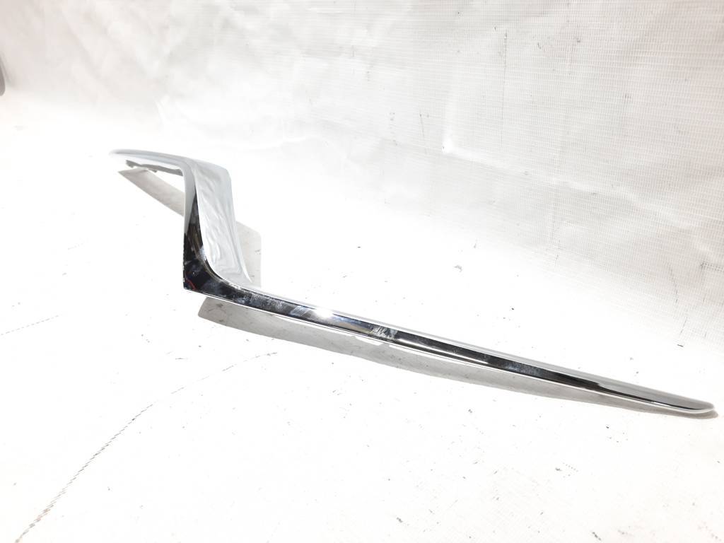 Кронштейни кріплення решітки радіатора Молдинг решітки радіатора лівий Honda CR-V `17-19 Honda CR-V 3 Кронштейни кріплення решітки радіатора Молдинг решітки радіатора лівий Honda CR-V `17-19 Honda CR-V 3