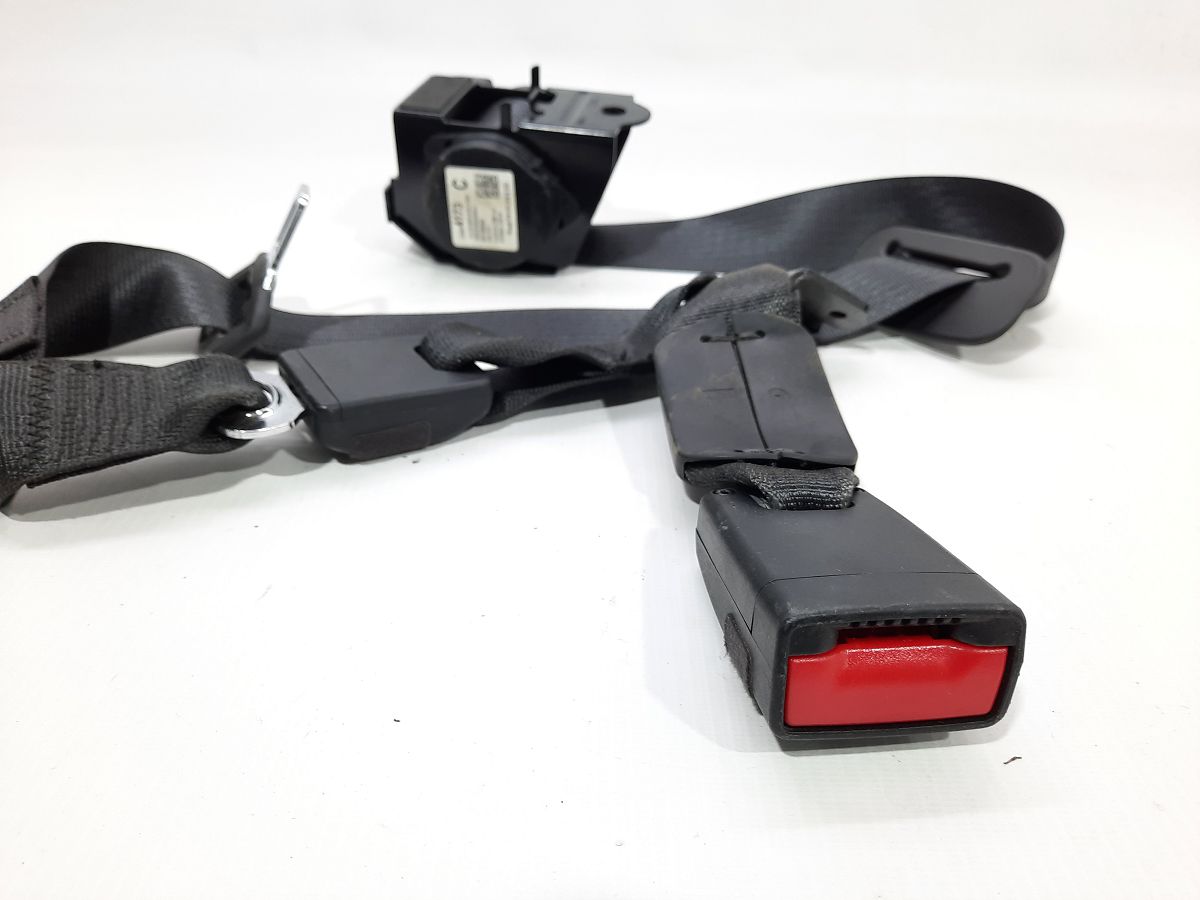 Ats Ремінь безпеки задній центральний Cadillac ATS 2013-2018 19260990 Cadillac ATS 5