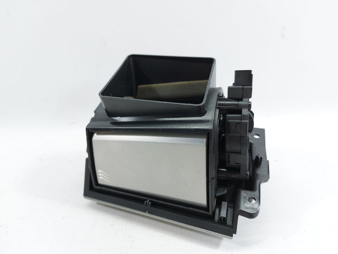 Xf Решетка воздуховода торпеды левая Jaguar XF 2012-2015 C2Z13549 Jaguar XF 4 Xf Решетка воздуховода торпеды левая Jaguar XF 2012-2015 C2Z13549 Jaguar XF 4