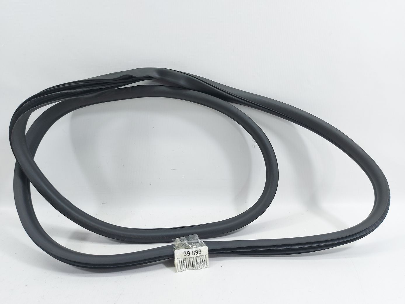 Ats. Ущільнювальна гумка отвору дверей задньої лівої/правої Cadillac ATS 2013-2016 23124161 Cadillac ATS Ats. Ущільнювальна гумка отвору дверей задньої лівої/правої Cadillac ATS 2013-2016 23124161 Cadillac ATS