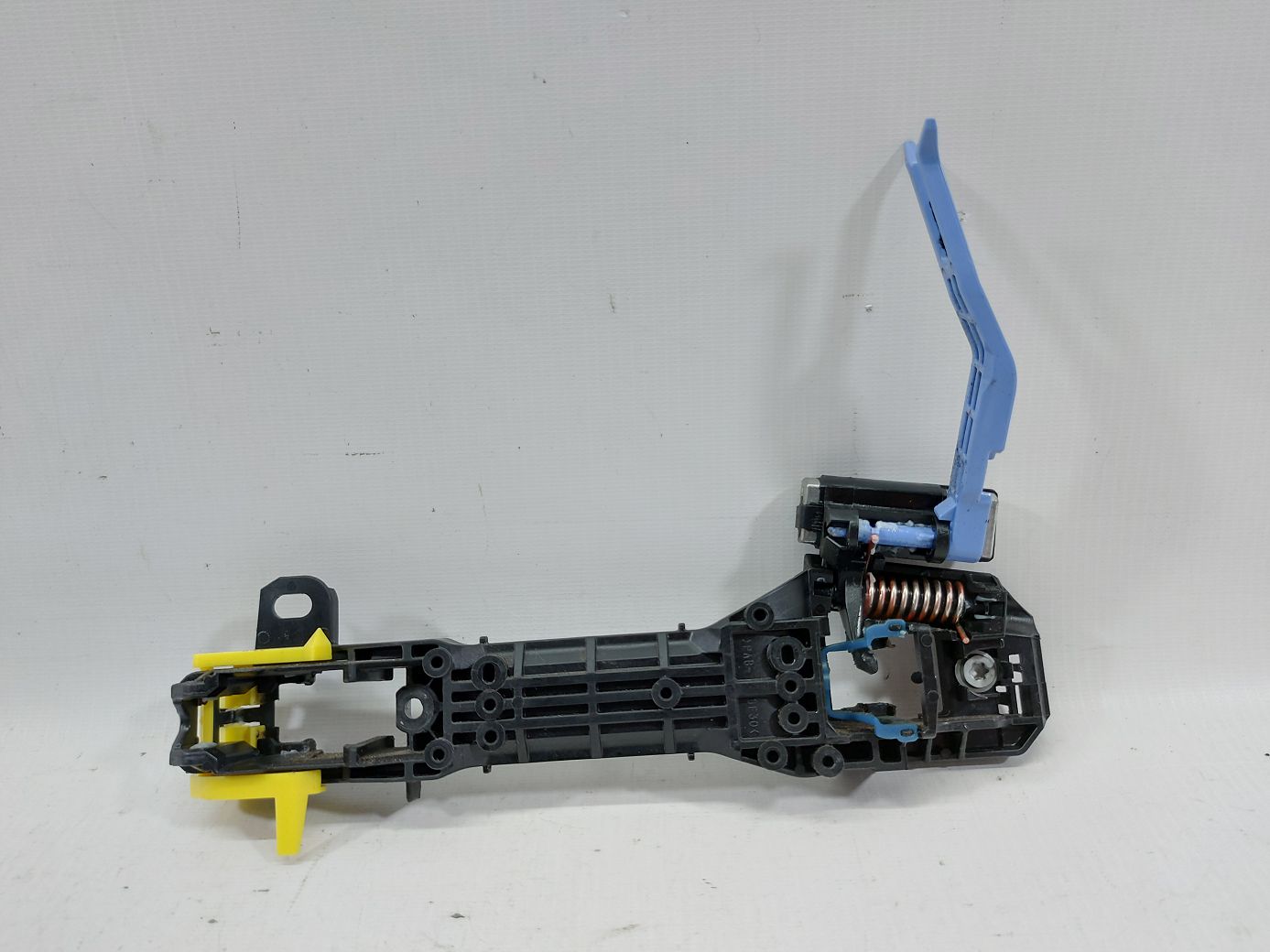 Impreza Кронштейн ручки наружной двери задней правой Subaru Impreza 2012-2016 62142FJ000 Subaru Impreza 3