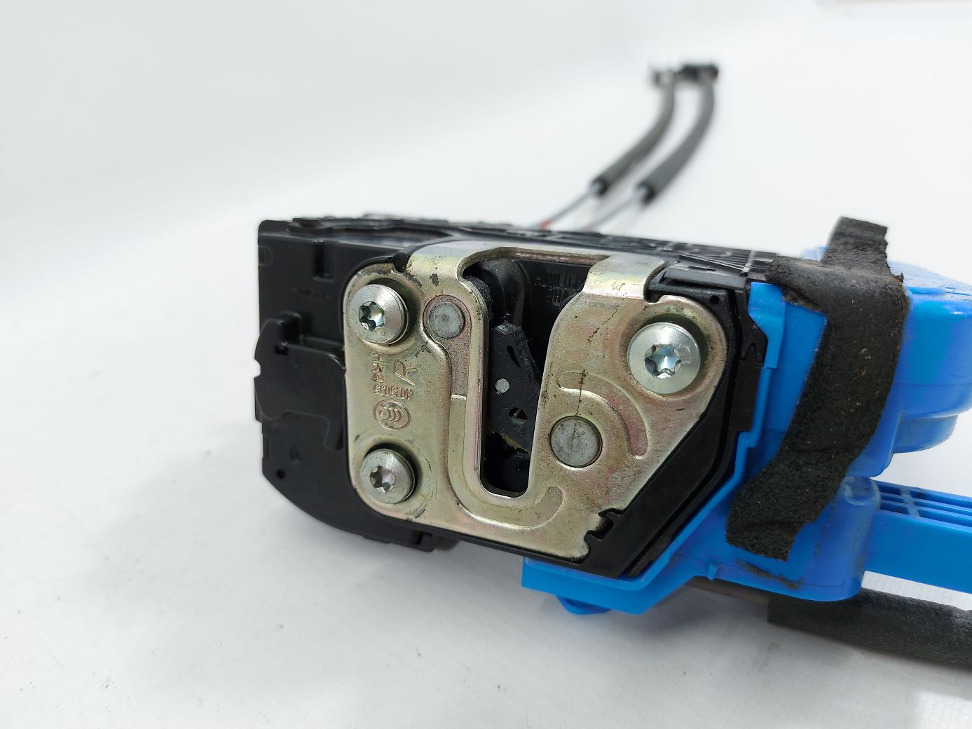 Veloster Замок дверей передньої правої Hyundai Veloster 2012-2017 813202V000 Hyundai Veloster 4 Veloster Замок дверей передньої правої Hyundai Veloster 2012-2017 813202V000 Hyundai Veloster 4