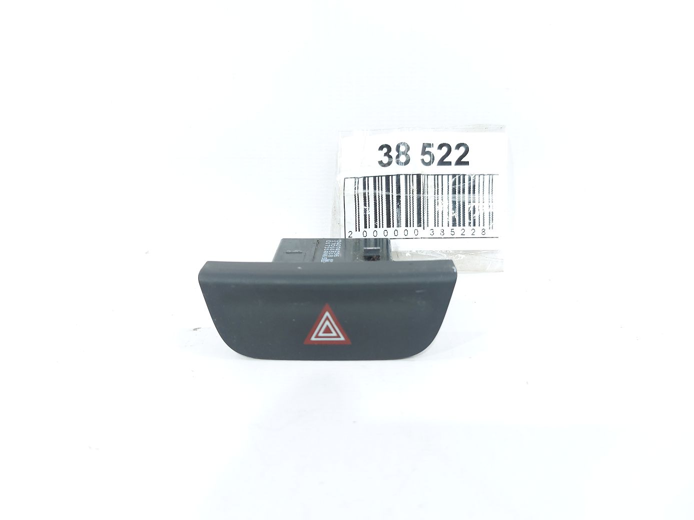 Malibu. Кнопка аварійного сигналу Chevrolet Malibu 2016-2021 84074296 Chevrolet Malibu