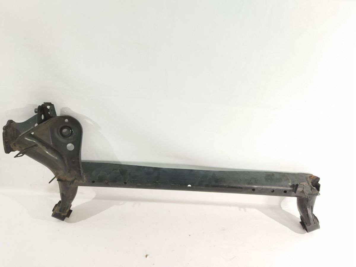 Товари з дефектами Задня балка (дефект) Ford Fiesta 2011-2019 BE8Z5035A Ford Fiesta 8