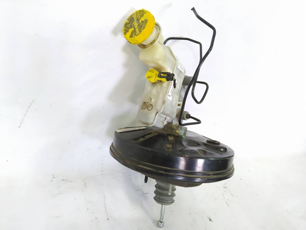 Dart Главный тормозной цилиндр Dodge Dart 2013-2019 68192615AA Dodge Dart 33