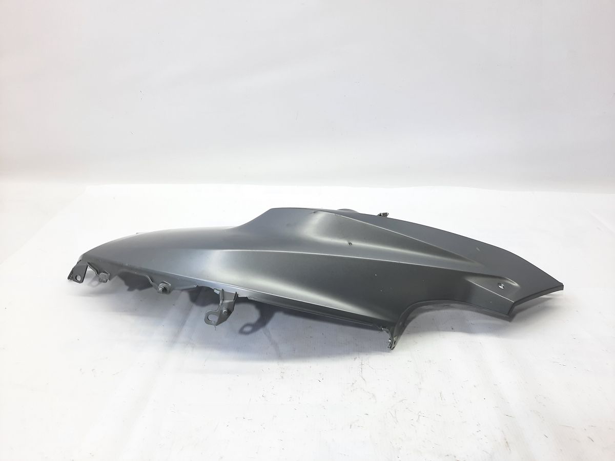 R 1200 Обшивка бензобака ліва BMW R 1200 2014 46638536971 BMW R 1200 2