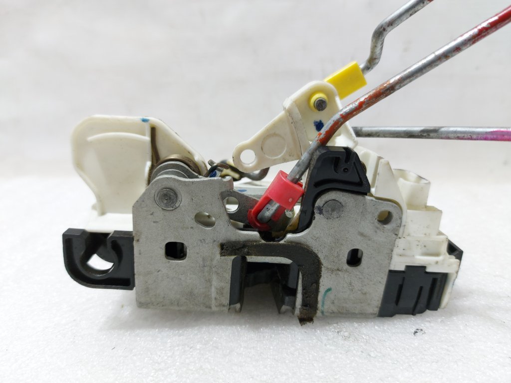 Patriot Замок двери передней правой Jeep Patriot 2011-2017 4589422AI Jeep Patriot 23