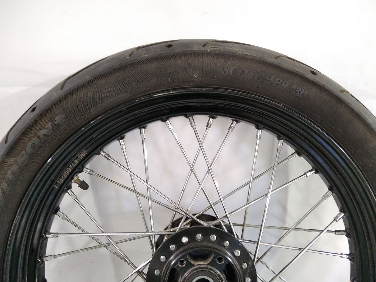 Xl 1200 Колесо переднє Harley-Davidson XL1200 2012 4383108 Harley-Davidson XL1200 3