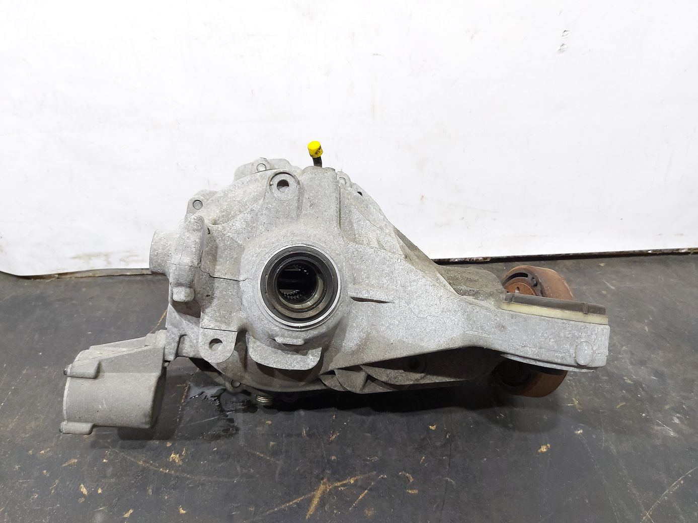 Xf. Редуктор задній Jaguar XF 2013-2015 C2D19747 Jaguar XF