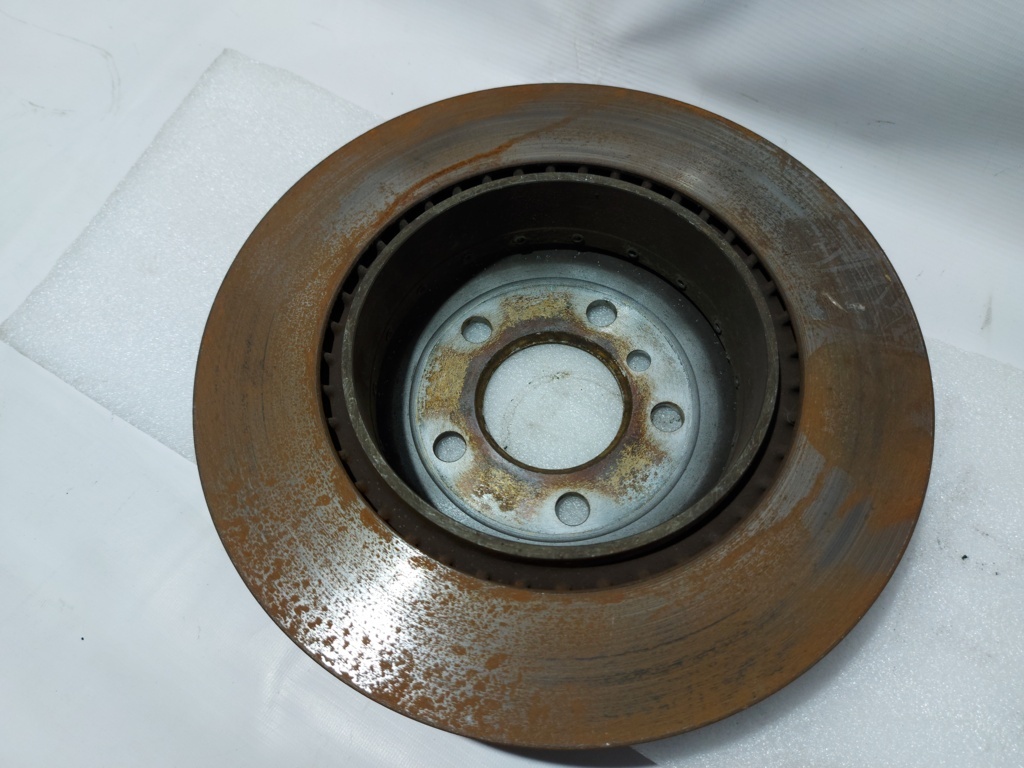 5 series Диск тормозной задний левый/правый BMW 5 series 2011-2016 34216898733 BMW 5 series 24