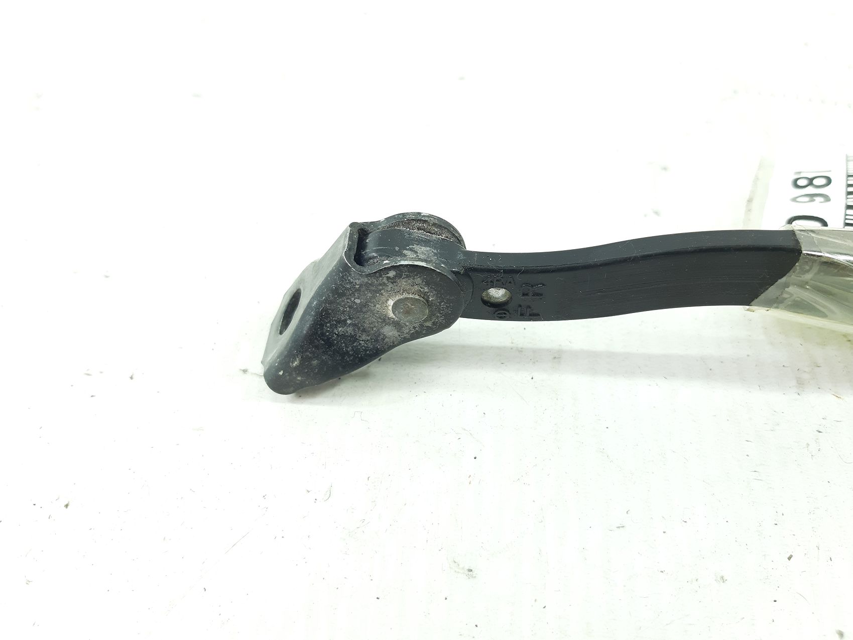 328i xdrive Обмежувач дверей передньої правої BMW 328i xDrive 2012-2016 51217446717 BMW 328i xDrive 5