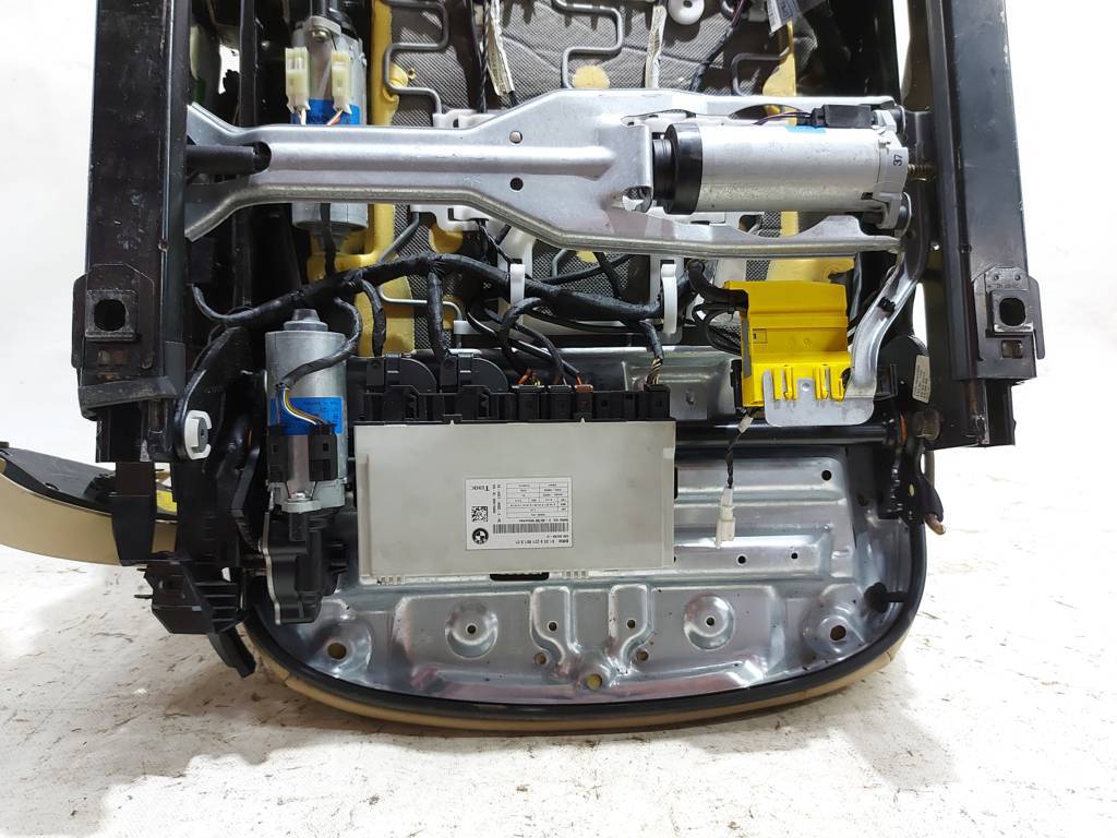 328i xdrive Сидение водителя BMW 328i xDrive 2007-2013 52107253243 BMW 328i xDrive 10