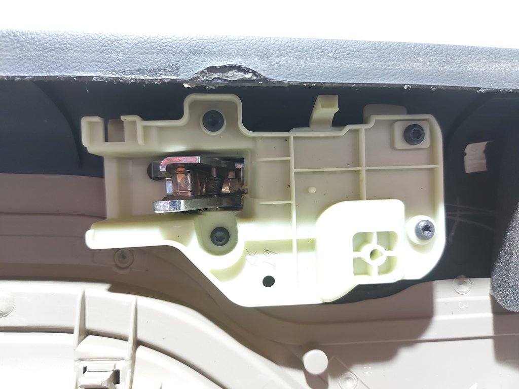 Compass Карта двери передняя правая Jeep Compass 2013-2017 1UC261DVAD Jeep Compass 18