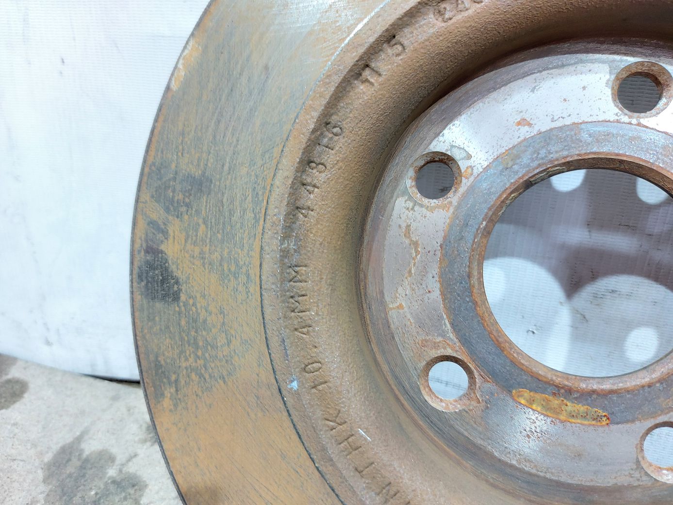 Journey Диск тормозной задний левый/правый Dodge Journey 2012-2020 4779713AB Dodge Journey 5