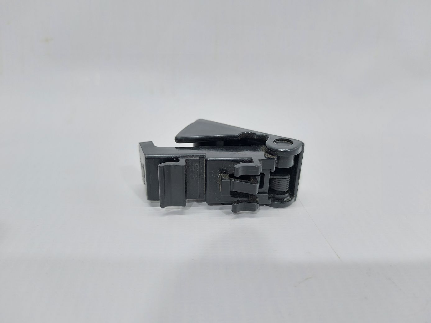 6 Важіль відкривання лючка бензобака Mazda 6 2014-2020 GHP956860A Mazda 6 4 6 Важіль відкривання лючка бензобака Mazda 6 2014-2020 GHP956860A Mazda 6 4