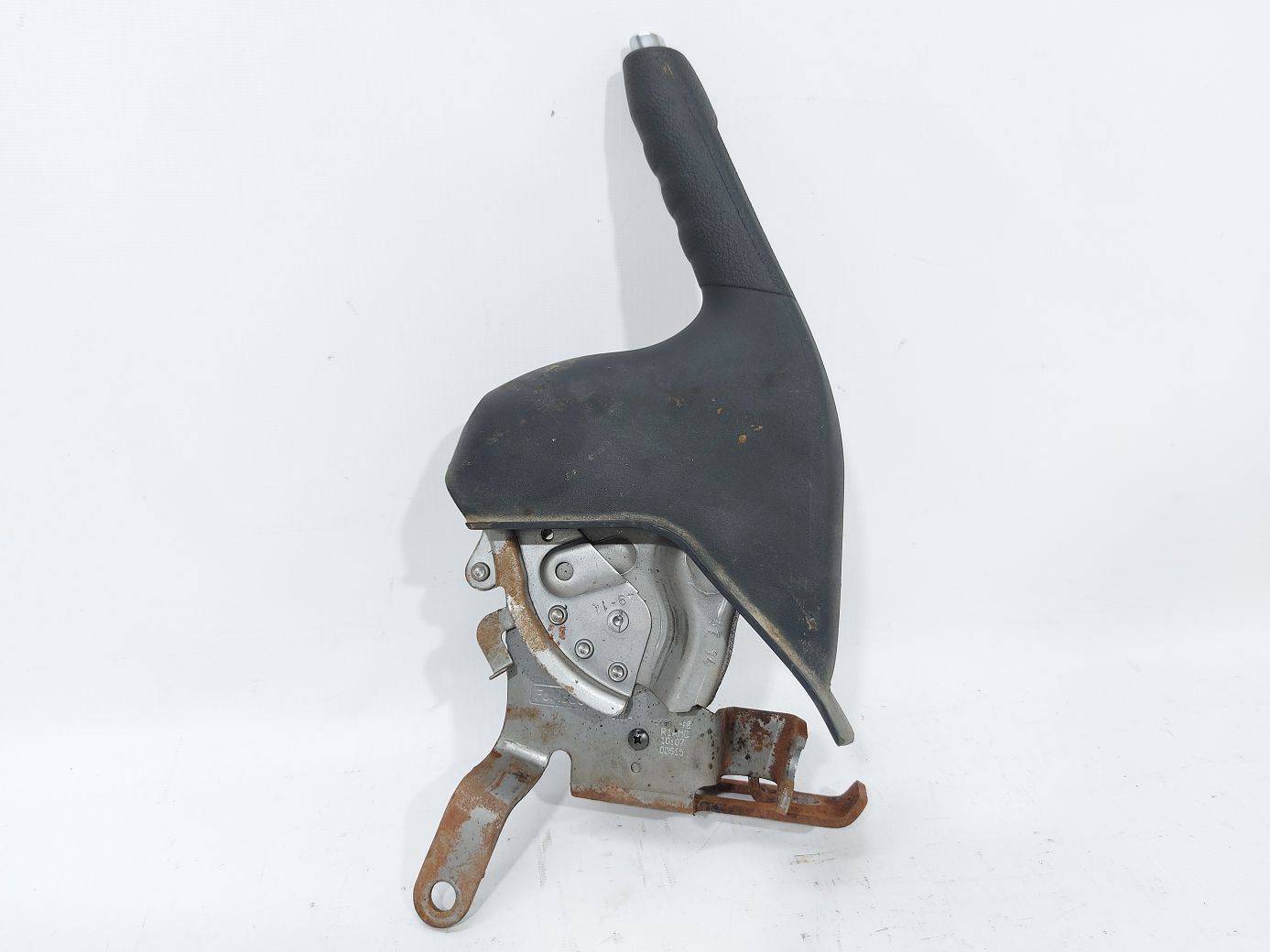 Fiesta sedan Рычаг стояночного тормоза (кнопка) Ford Fiesta sedan 2014-2019 C1BZ2780B Ford Fiesta sedan 2