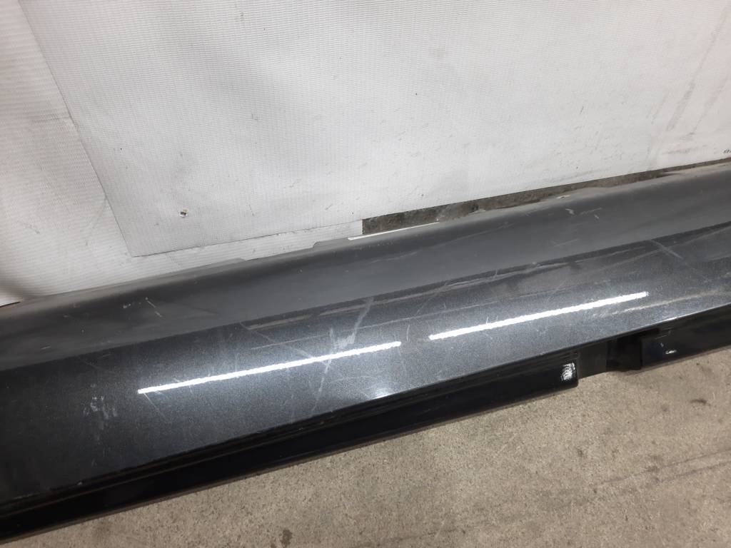 7 series Поріг лівий (пластик) BMW 7 2009-2015 51777225923 BMW 7 3