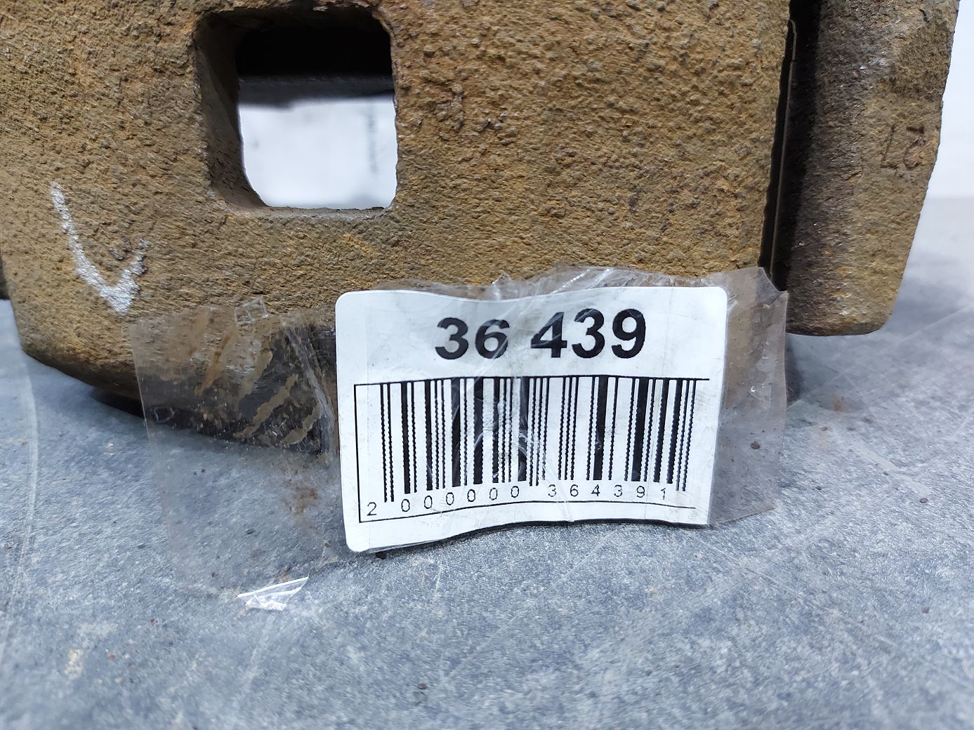 Compass Супорт гальмівний передній лівий Jeep Compass 2007-2017 519239AA Jeep Compass 4