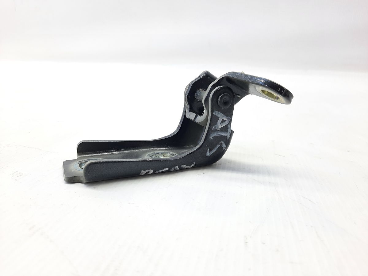 Ats Петля двери передней правой/левой верх/низ Cadillac ATS 2005-2021 13501712 Cadillac ATS 7