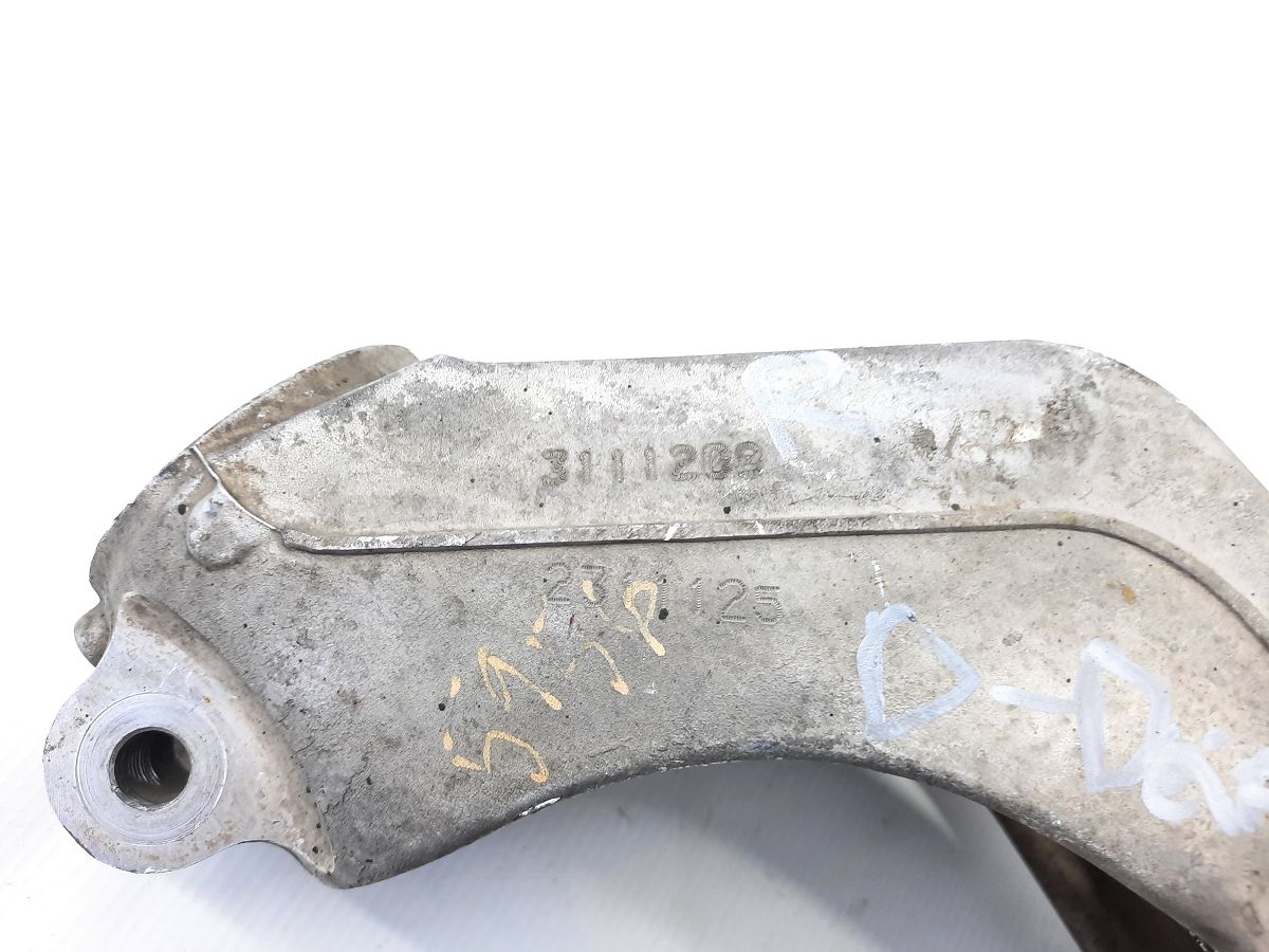 Dart Поворотний кулак передній правий Dodge Dart 2013-2019 68080585AD Dodge Dart 20