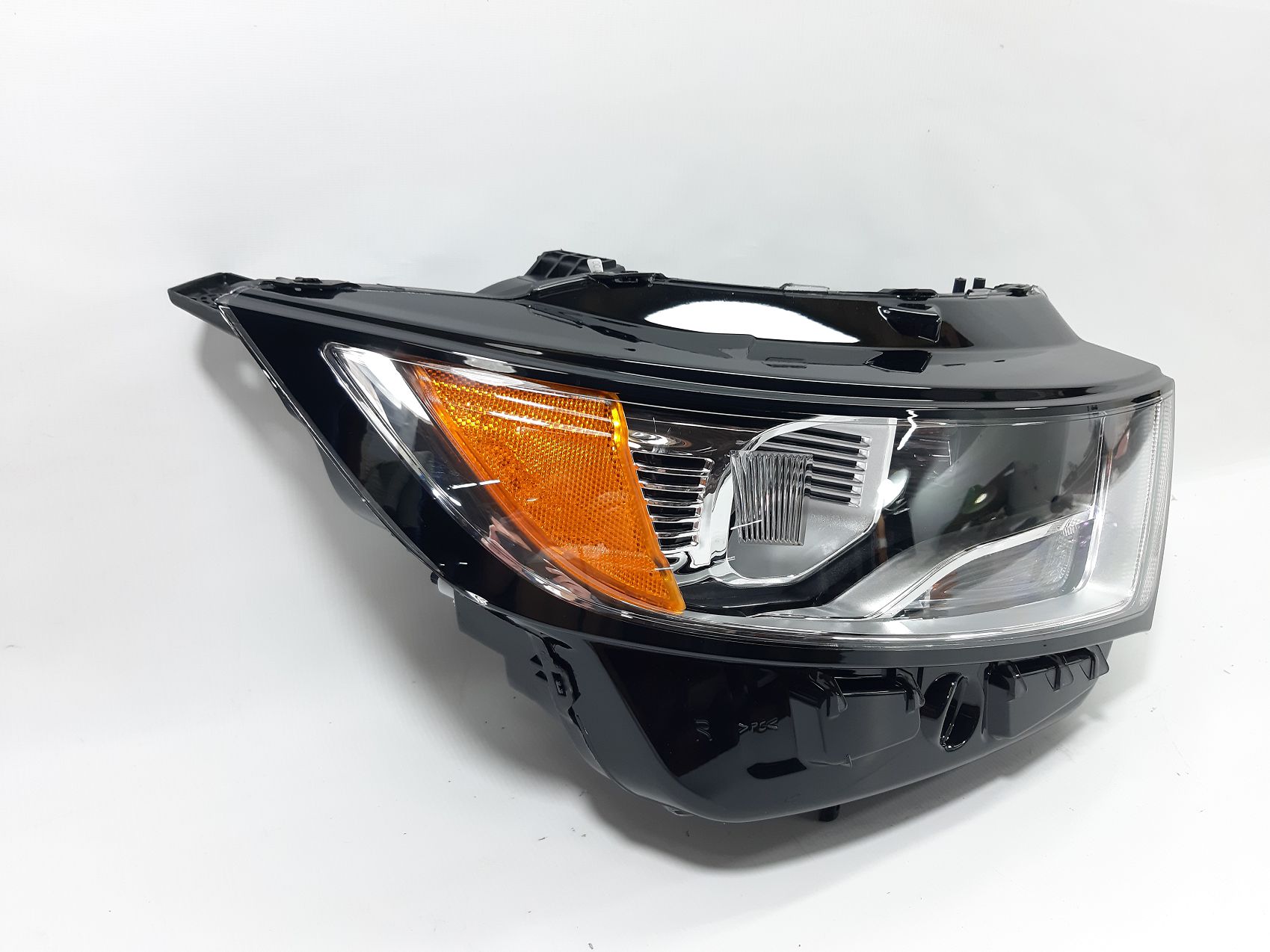 Фари головного світла Фара передня права Ford Edge 2015-2018 FT4Z-13008-L Ford Edge 2