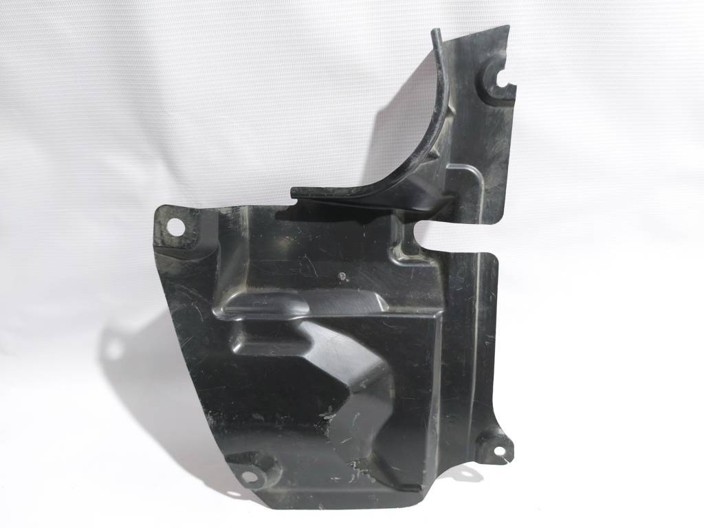 3 Пыльник двигателя боковой левый Mazda 3 2014-2018 BJS756342 Mazda 3 3