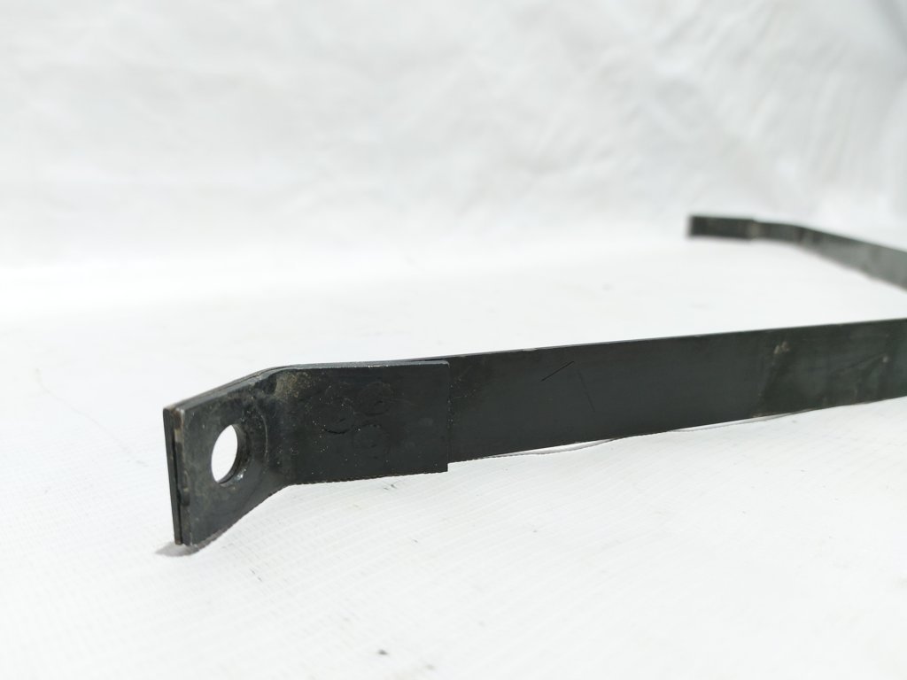 Altima Хомут кріплення бензобака Nissan Altima 2013-2018 17406JA00A Nissan Altima 4 Altima Хомут кріплення бензобака Nissan Altima 2013-2018 17406JA00A Nissan Altima 4