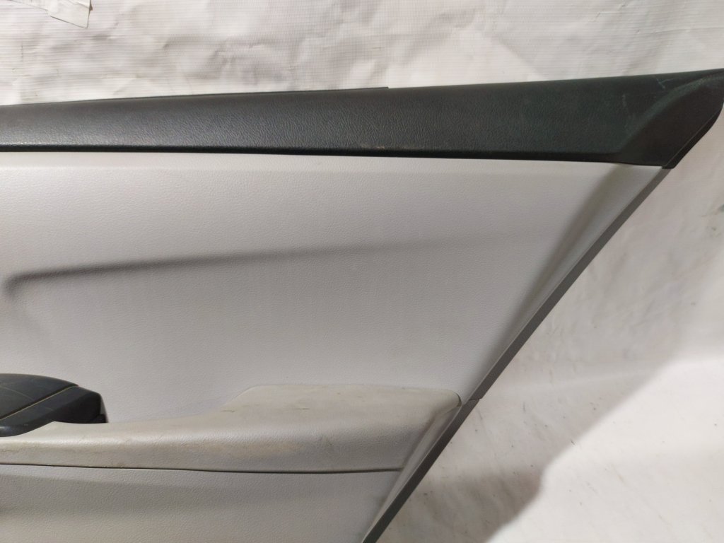 Camry Карта двери задней правой Toyota Camry 2015 6763006F61B3 Toyota Camry 6