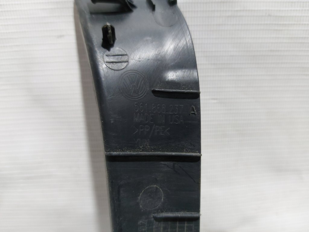 Passat s Накладка передньої нижньої стійки ліва Volkswagen Passat S 2012-2020 561868237A82V Volkswagen Passat S 7