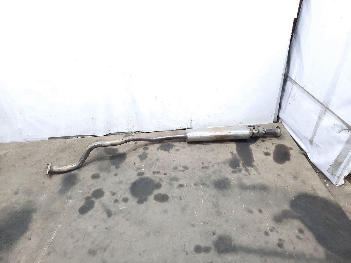 Sentra. Глушник передній Nissan Sentra 2013-2019 203003SA1A Nissan Sentra