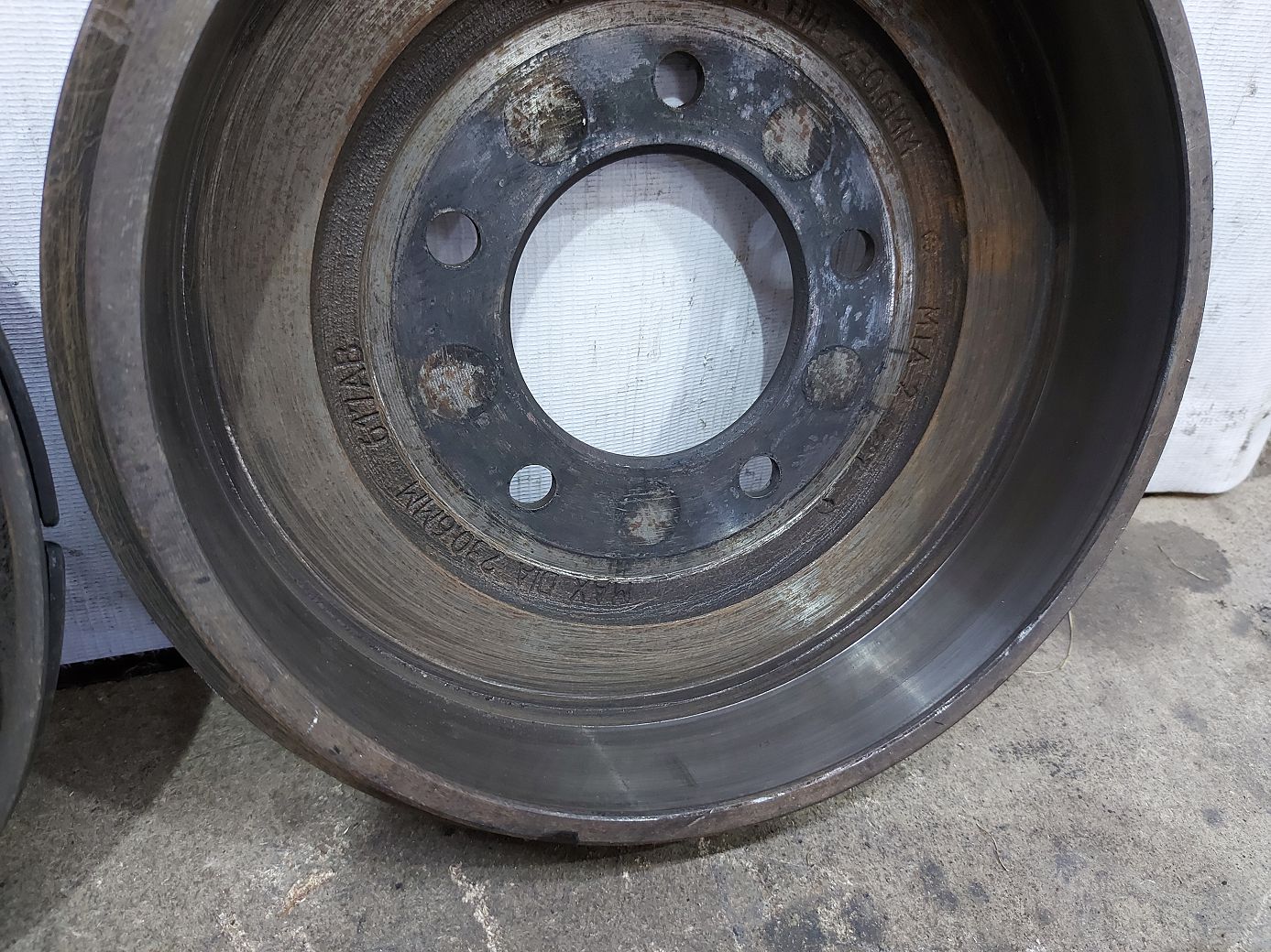 Patriot Барабан задній лівий/правий Jeep Patriot 2012 5105617AC Jeep Patriot 3