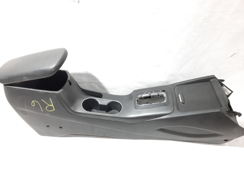 Forte Консоль центральна Kia Forte 2014-2018 84611A7000WK Kia Forte 3 Forte Консоль центральна Kia Forte 2014-2018 84611A7000WK Kia Forte 3