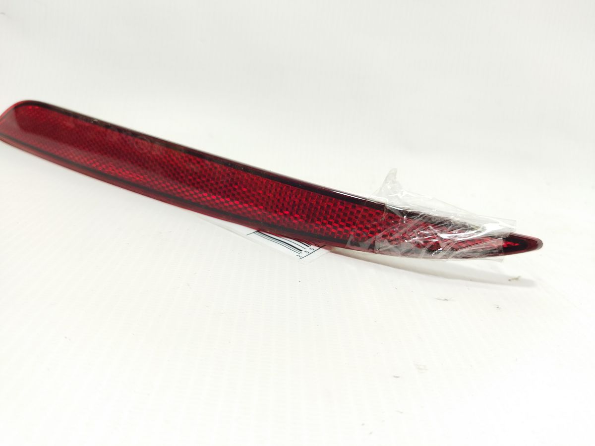 Model 3 Катафот заднього бампера лівий Tesla Model 3 2020-2024 107740600F Tesla Model 3 3