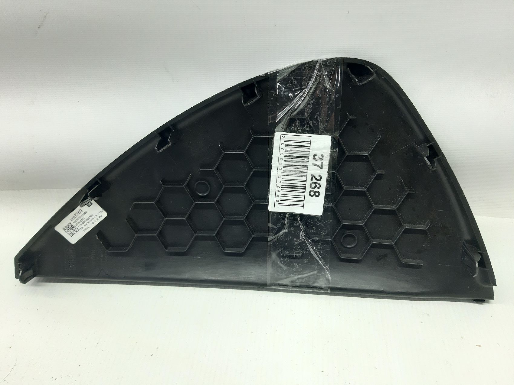 Malibu Накладка торпеди збоку ліва Chevrolet Malibu 2016-2021 23188769 Chevrolet Malibu 3