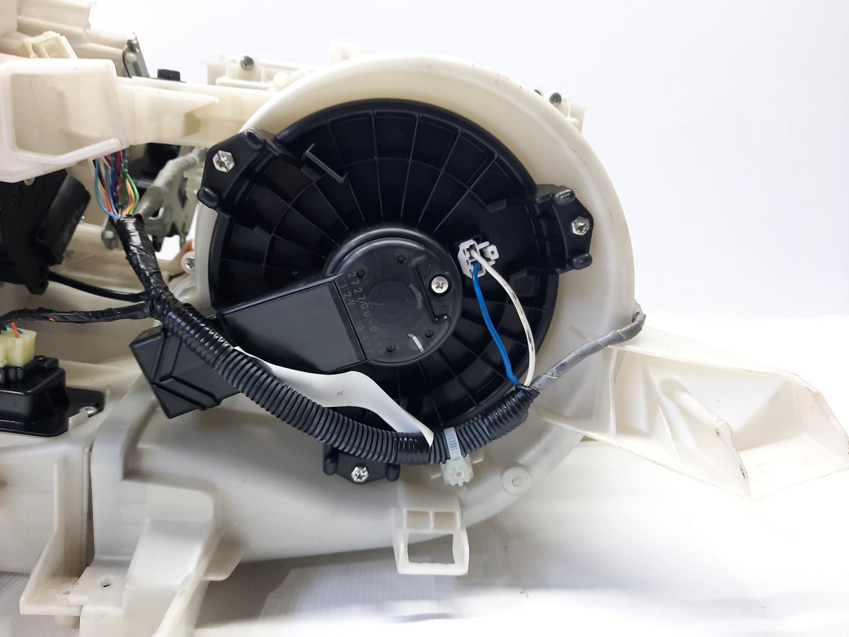 Insight Печка Honda Insight 2010-2014 79106TM8A41 Honda Insight 3