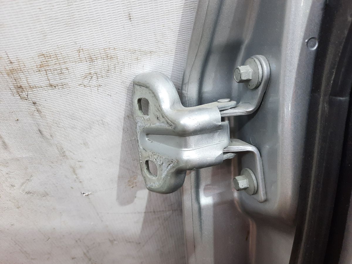 Ats Двері задні права в зборі Cadillac ATS 2013-2018 84007418 Cadillac ATS 23