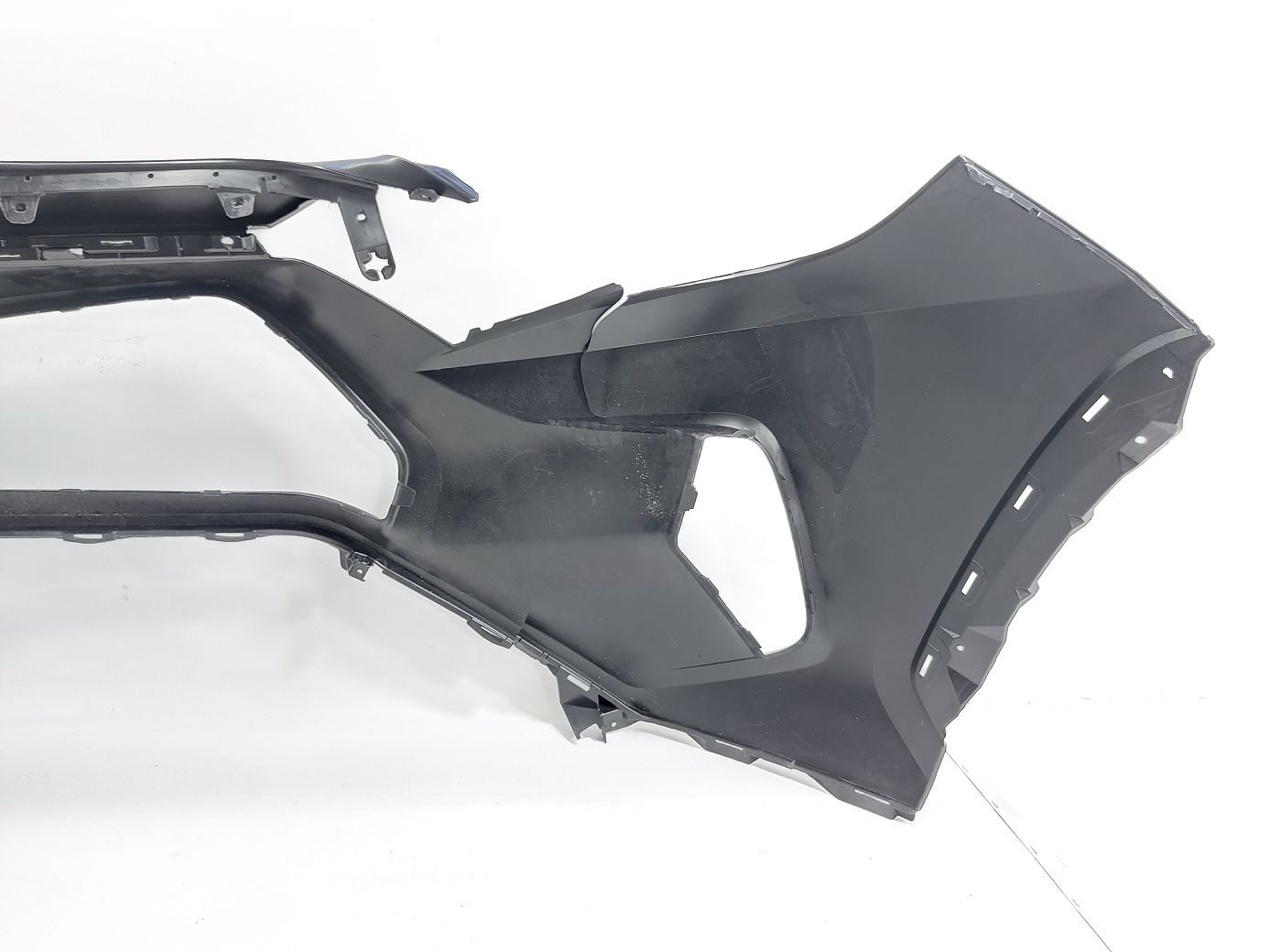 Товары с дефектами Бампер передний (сломан) Toyota RAV-4 2018-2021 521190R919 Toyota RAV-4 10