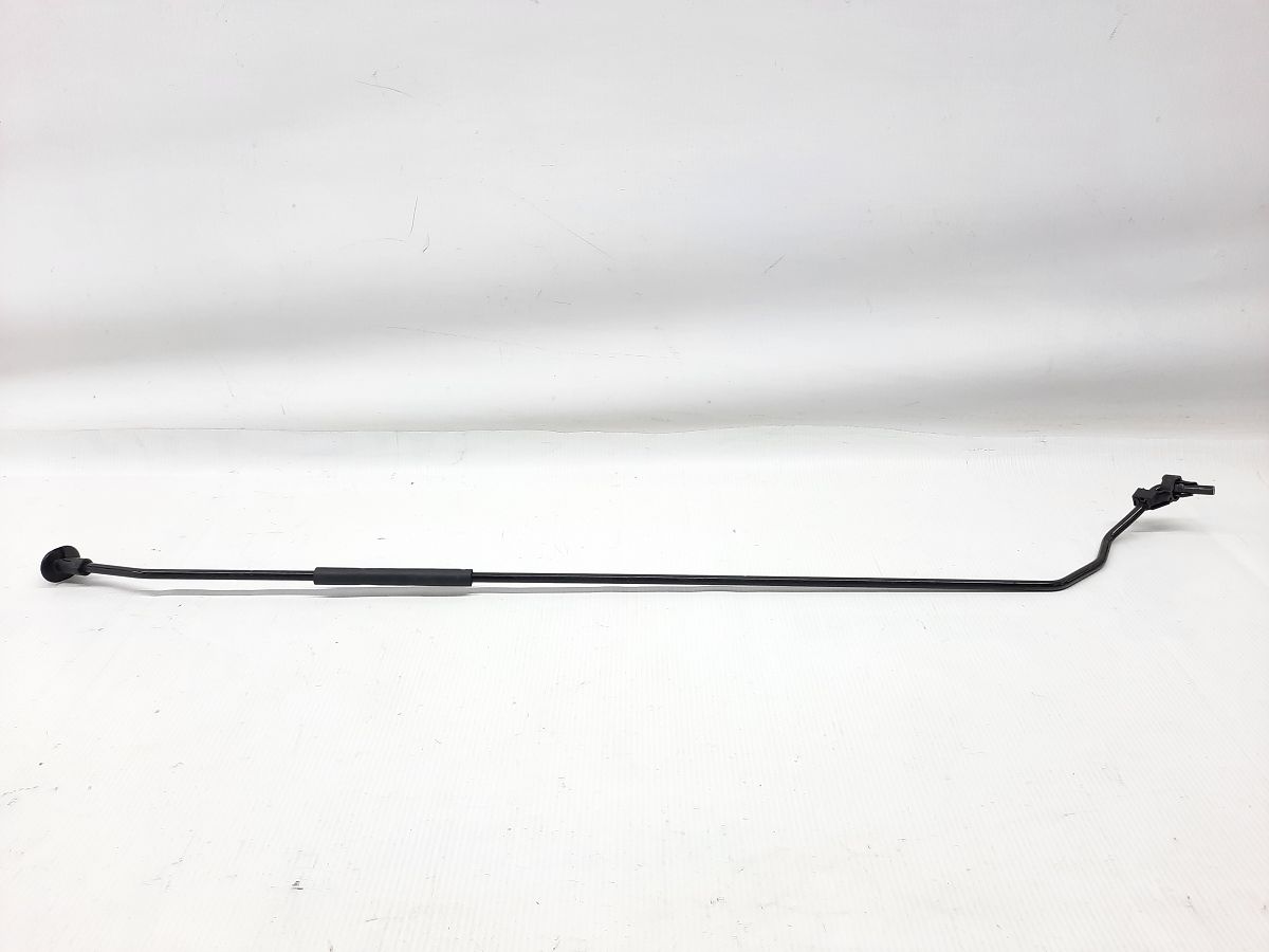 Malibu Упор капота Chevrolet Malibu 2016-2021 84245104 Chevrolet Malibu 3 Malibu Упор капота Chevrolet Malibu 2016-2021 84245104 Chevrolet Malibu 3