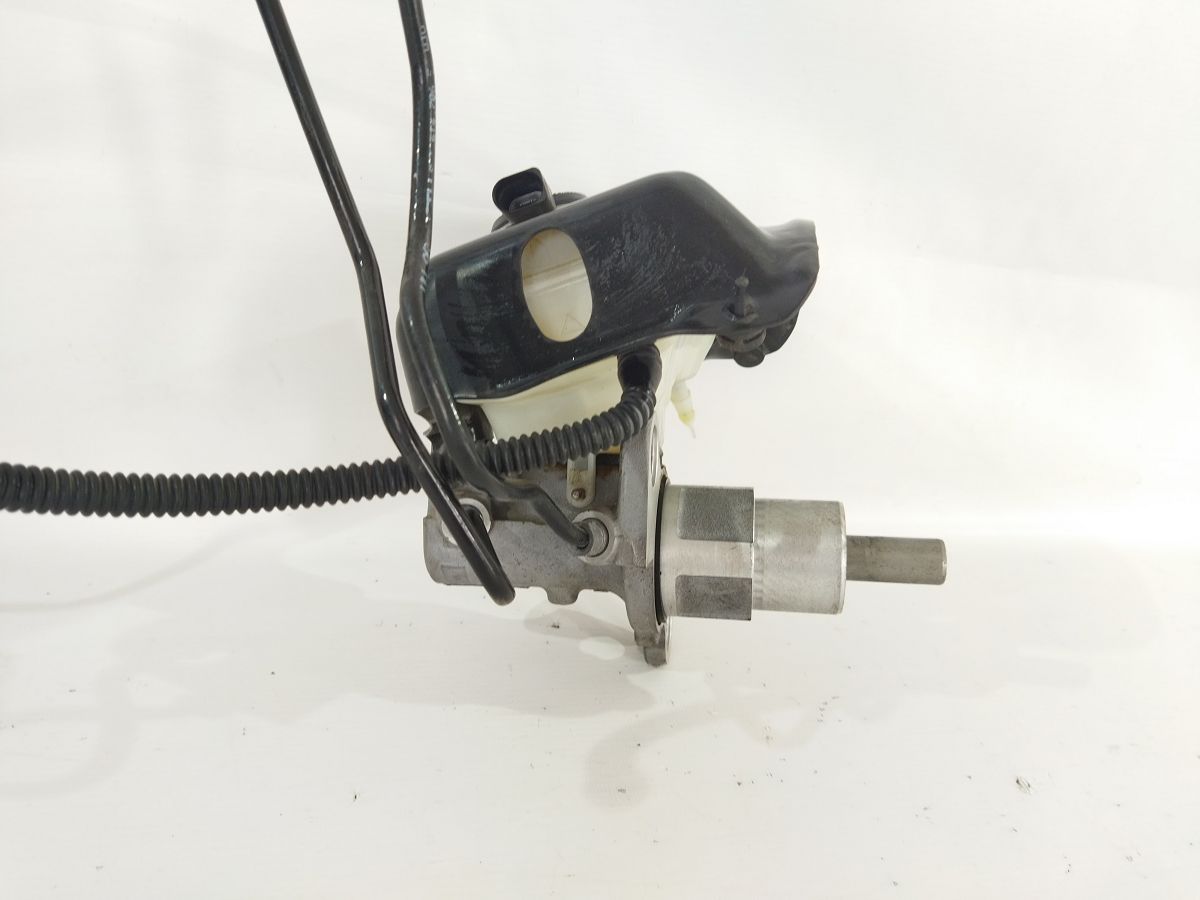 A4 Главный тормозной цилиндр Audi A4 2013-2016 4G2611021C Audi A4 4 A4 Главный тормозной цилиндр Audi A4 2013-2016 4G2611021C Audi A4 4