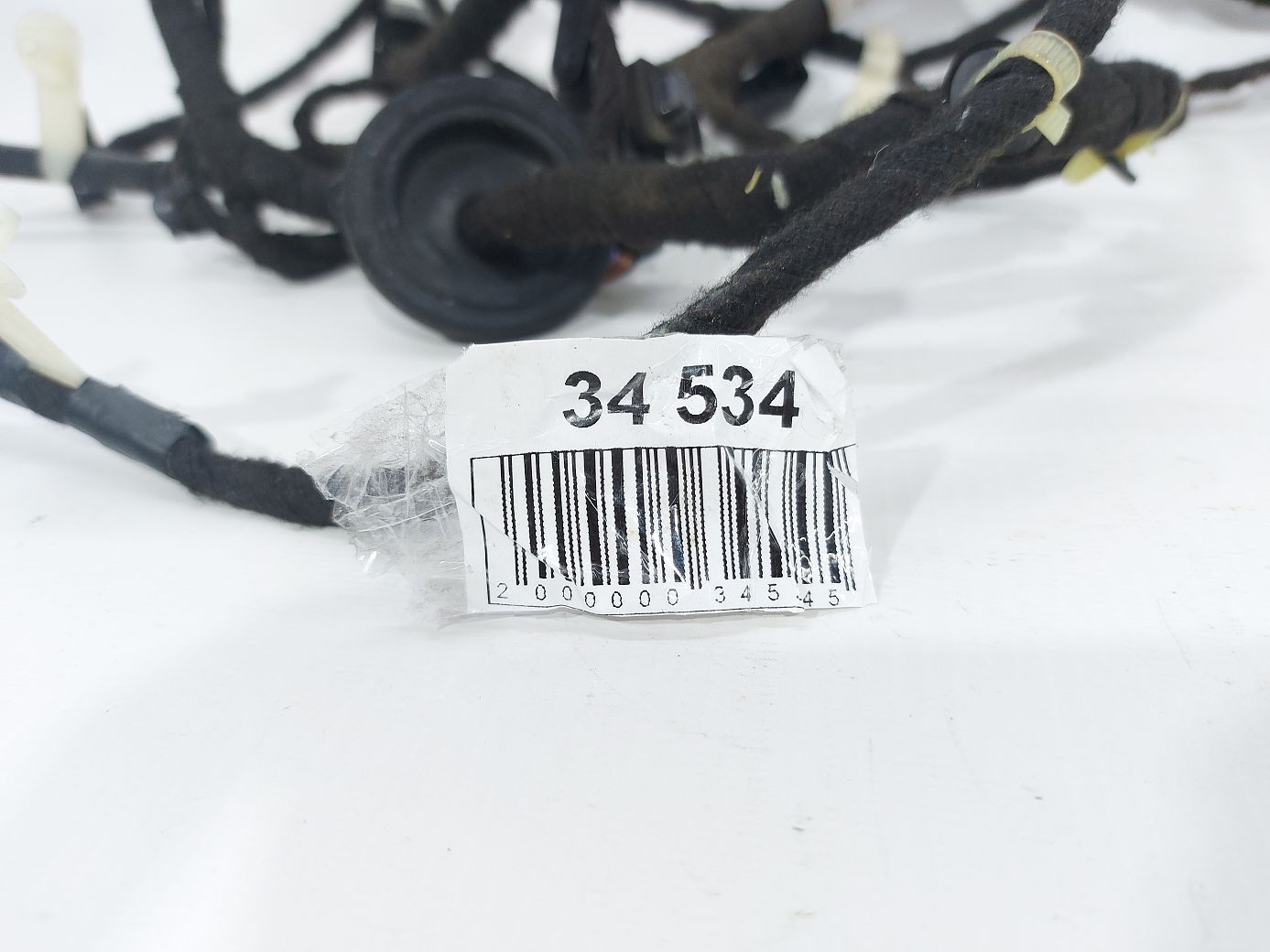 Encore Проводка двери передней левой Buick Encore 2013 95298731 Buick Encore 4