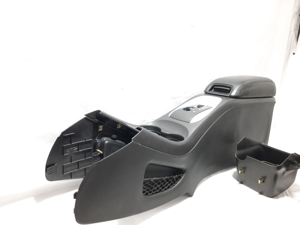 Journey Консоль центральна (без підлокітника) Dodge Journey 2012-2018 1VG31DX9AA Dodge Journey 2 Journey Консоль центральна (без підлокітника) Dodge Journey 2012-2018 1VG31DX9AA Dodge Journey 2