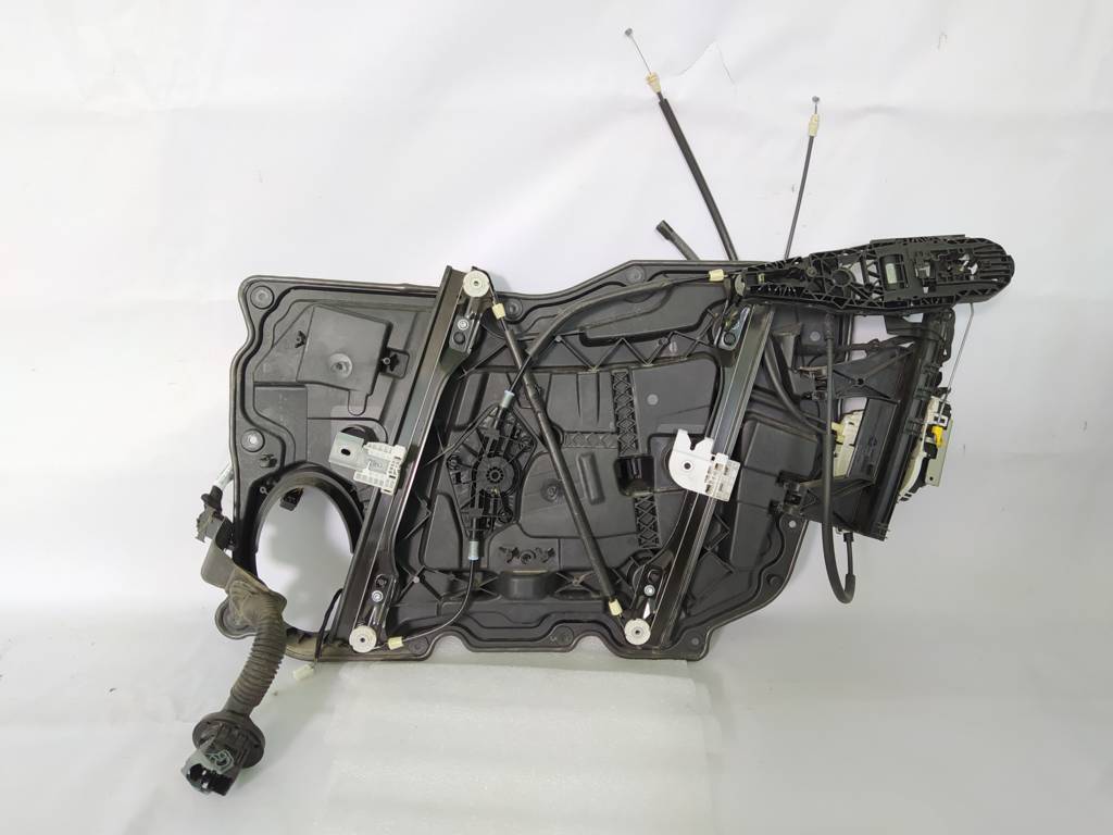 200 limited Вкладыш двери передней левой Chrysler 200 Limited 2015-2017 68249035AA Chrysler 200 Limited 4