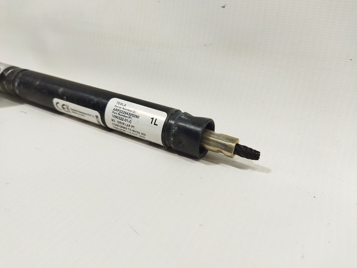 Model 3 Пиропатрон ремня безопасности переднего левого Tesla Model 3 2020-2024 109032201C Tesla Model 3 4