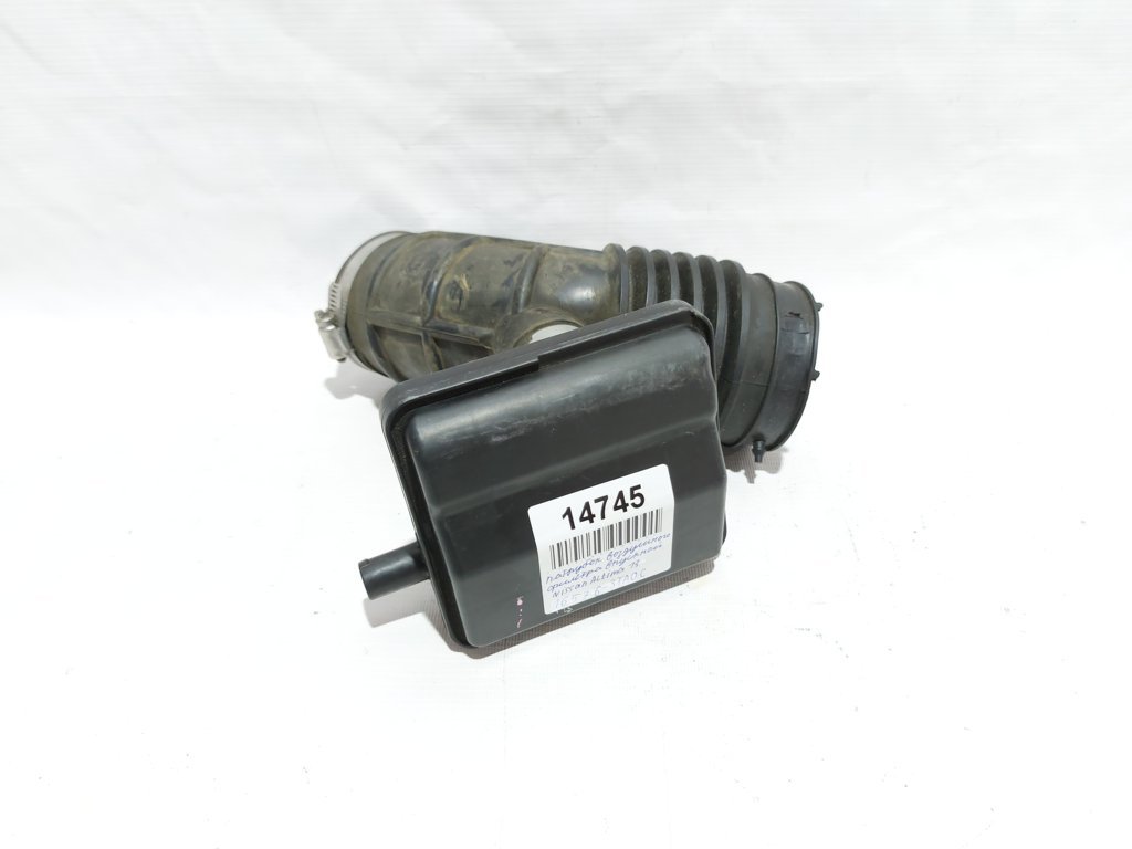 Altima Повітряний резонатор Nissan Altima 2013-2018 165763TA0C Nissan Altima 2